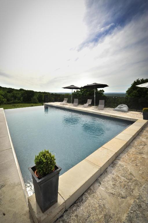 Gite 8 Pers Du Chateau De Cantecor Alvignac Δωμάτιο φωτογραφία